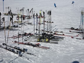 游客少、气温高，韩国滑雪旅游业面临困境