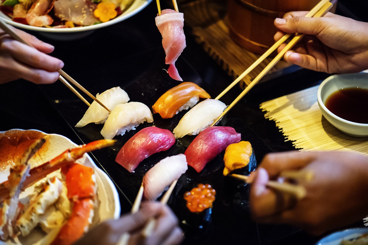 日本美食杂志封面，探索美食文化的独特魅力